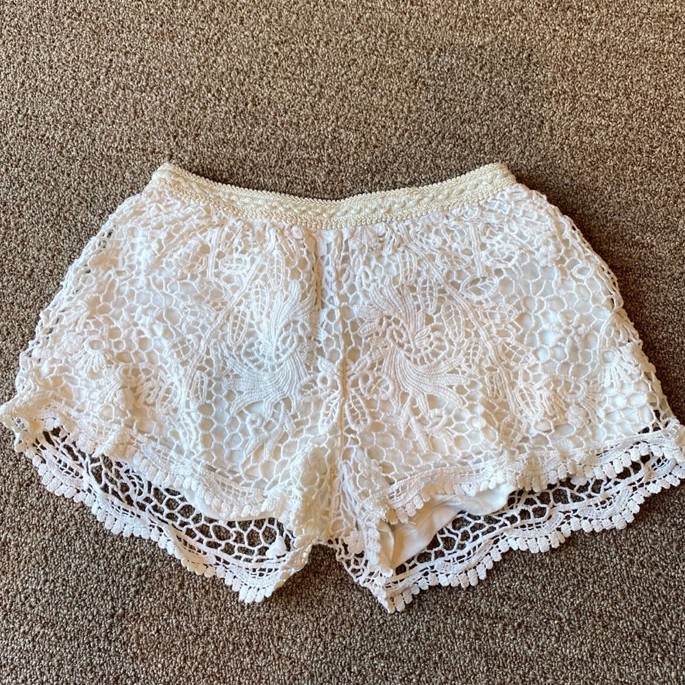 Mossimo white patterned shorts XS